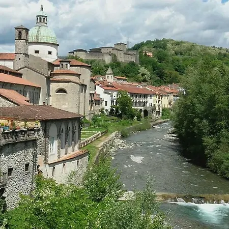 Il Poggio Di Traverde Bed & Breakfast Pontremoli